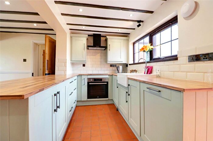 5 Bedroom Detached House For Sale In Kirton Road, Blyton, Gainsborough, DN21