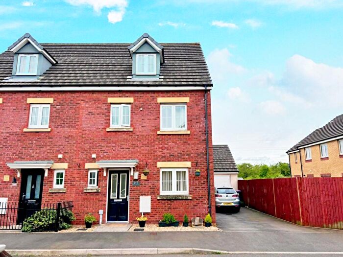 4 Bedroom Semi-Detached House To Rent In Parc Panteg, Griffithstown, Pontypool, NP4