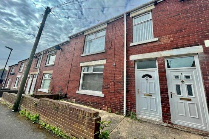 2 Bedroom Flat To Rent In Glen Terrace, Washington, NE38