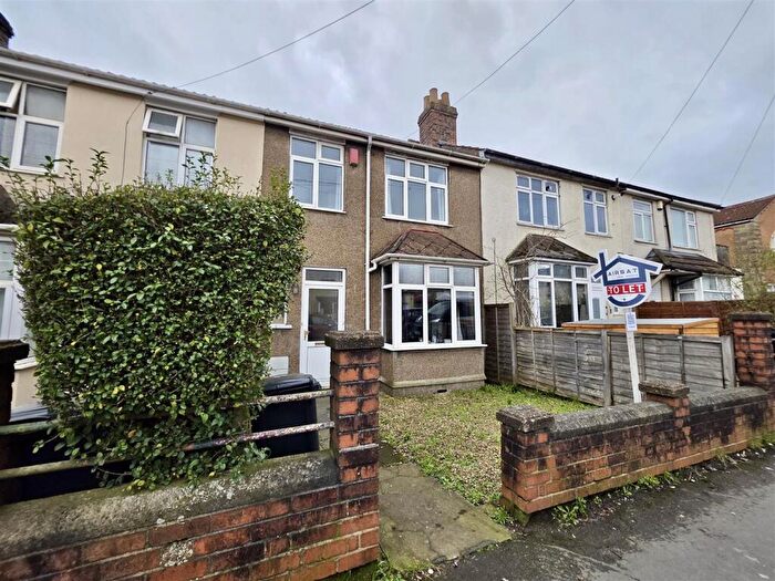 4 Bedroom Terraced House To Rent In Bridge Walk, Horfield, Bristol, BS7