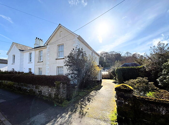 4 Bedroom Semi Detached House For Sale In Parkwood Road, Tavistock... *River Frontage*, PL19