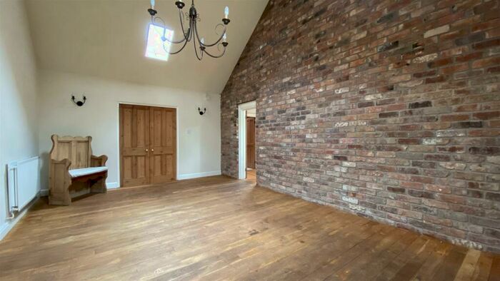 5 Bedroom Detached House To Rent In The Byre, Windley, Duffield, Belper, DE56