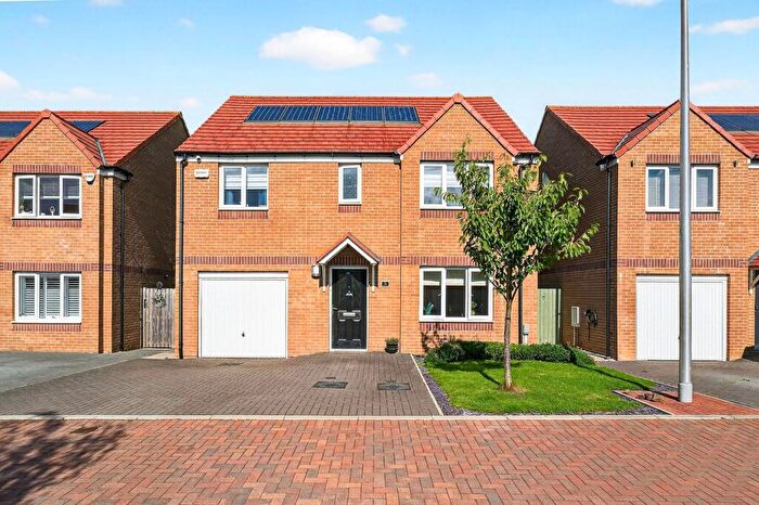 4 Bedroom Detached House For Sale In Tulloch Court, Livingston Village, EH54