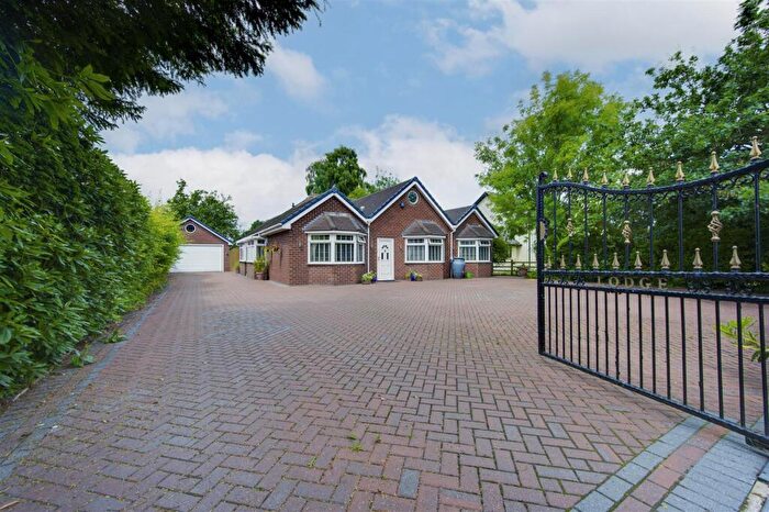 4 Bedroom Detached Bungalow For Sale In Chelford Road, Somerford, Congleton, Cheshire, CW12