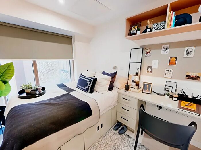 1 Bedroom Flat To Rent In Lancaster Street, Birmingham, B4