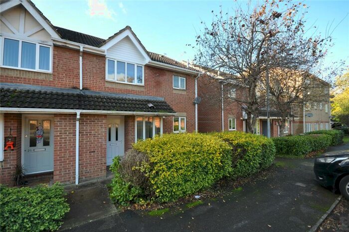 1 Bedroom End Of Terrace House To Rent In Barnum Court, Swindon, SN2