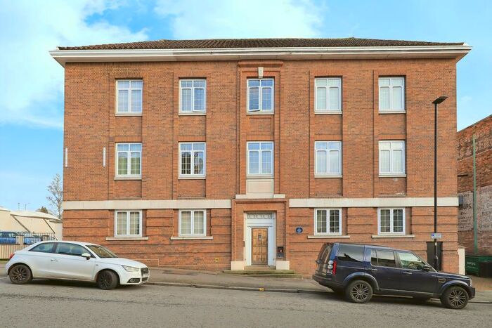 2 Bedroom Apartment To Rent In Rowland Hill House, Blackwell Street, Kidderminster, DY10