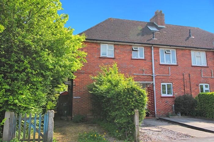 3 Bedroom Maisonette To Rent In Southway, Guildford, GU2