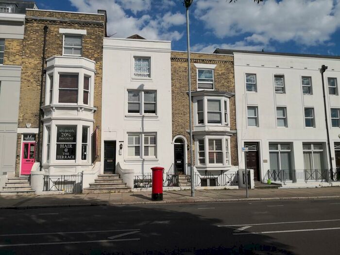 1 Bedroom Apartment To Rent In Hampshire Terrace, Portsmouth, PO1