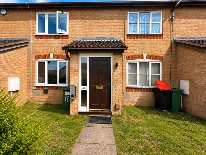 2 Bedroom Property To Rent In Bantock Close, Milton Keynes, MK7