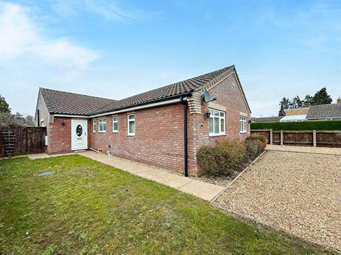 4 Bedroom Detached Bungalow To Rent In Broom Road, Lakenheath, Brandon, IP27