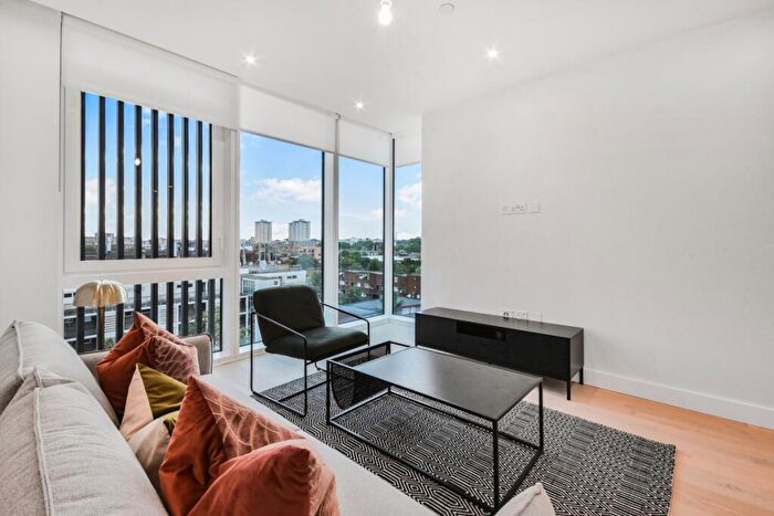 1 Bedroom Apartment For Sale In Grand Central Apartments, Brill Place, Camden, London, NW1