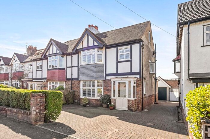 4 Bedroom Semi-Detached House For Sale In Maple Gardens, Hove, BN3