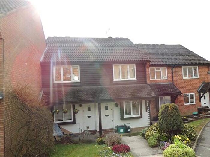 2 Bedroom Terraced House To Rent In Aveling Close, Purley, CR8