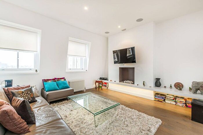 2 Bedroom Flat For Sale In Shrewsbury Road, Notting Hill, London, W2