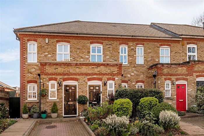 2 Bedroom Terraced House For Sale In Stainton Road, Hither Green, SE6