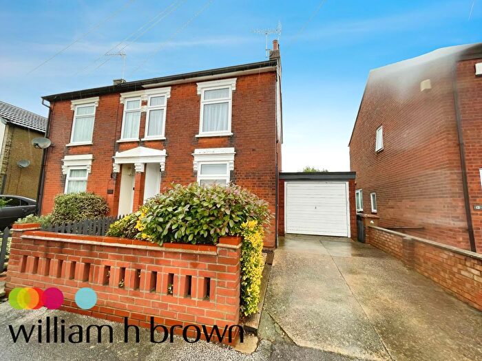 3 Bedroom Semi-Detached House To Rent In Tovells Road, Ipswich, IP4