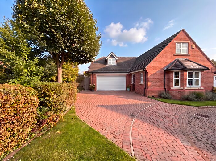4 Bedroom Detached House For Sale In Matthews Way, Audlem, Cheshire, CW3