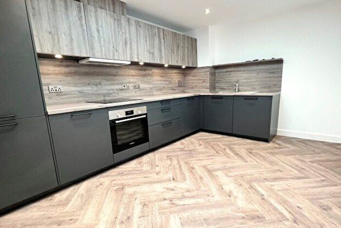 2 Bedroom Flat To Rent In Heaton House Lofts, Birmingham, B1