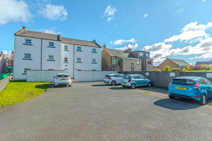 2 Bedroom Flat For Sale In Main Street, Crossgates, Cowdenbeath, KY4