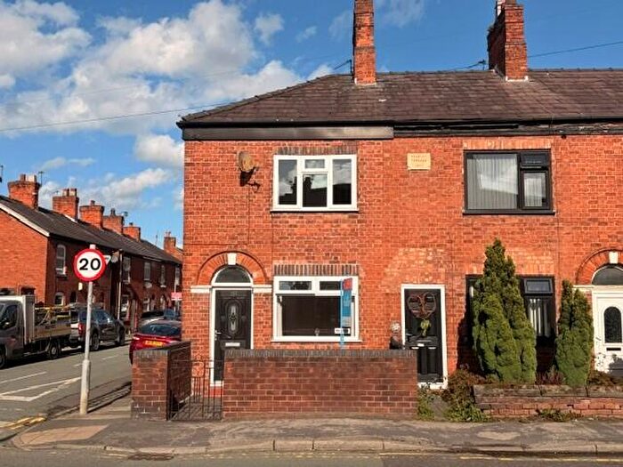 2 Bedroom Terraced House To Rent In Middlewich Road, Northwich, CW9