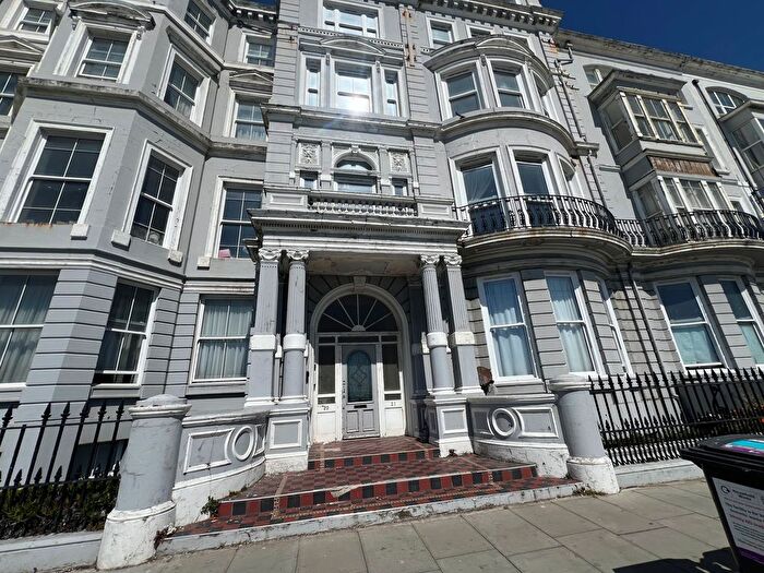 2 Bedroom Flat To Rent In Eversfield Place, St. Leonards-On-Sea, TN37