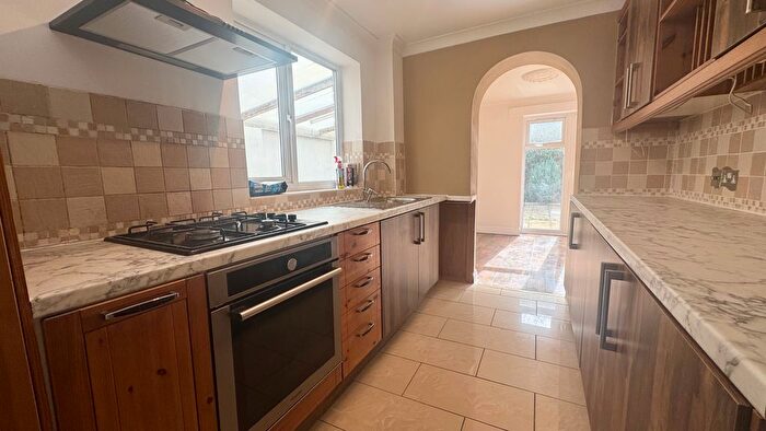 3 Bedroom Property To Rent In Dovebridge Close, Sutton Coldfield, B76