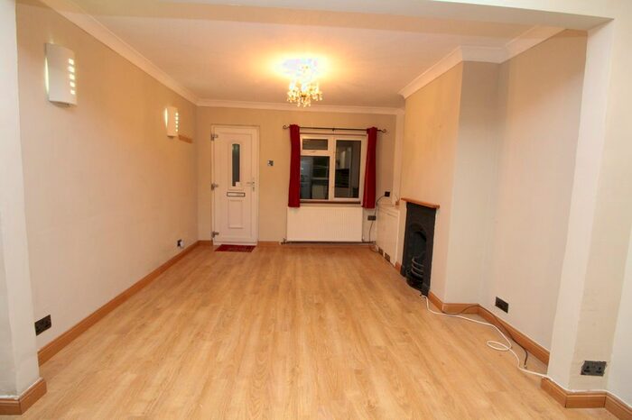2 Bedroom Terraced House To Rent In Lower Road, Orpington, Kent, BR5
