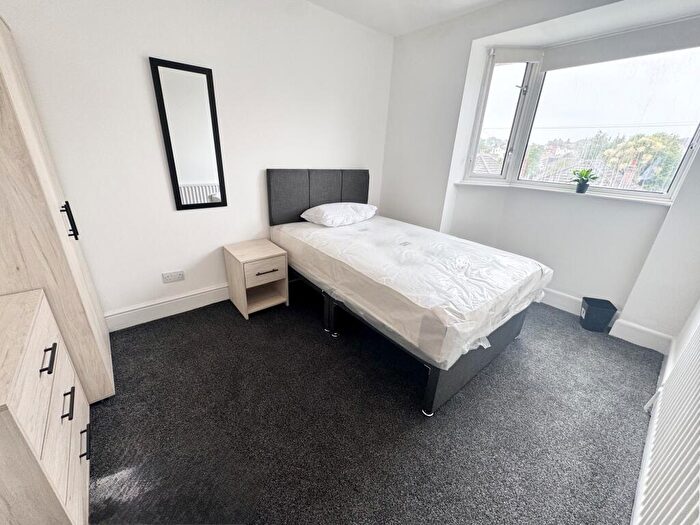 1 Bedroom House To Rent In Sunnyside Road, Poole, BH12
