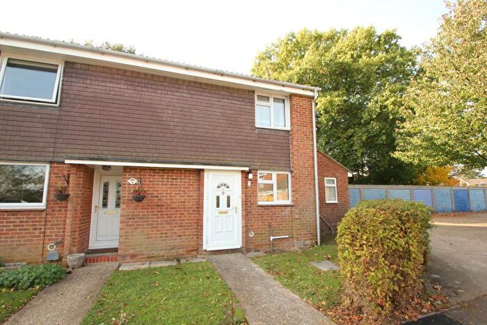 3 Bedroom Terraced House To Rent In Goldsworth Park, GU21