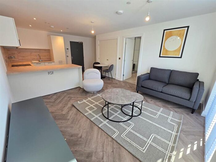 1 Bedroom Apartment To Rent In Weavers House, Castleward Boulevard, Derby, DE1