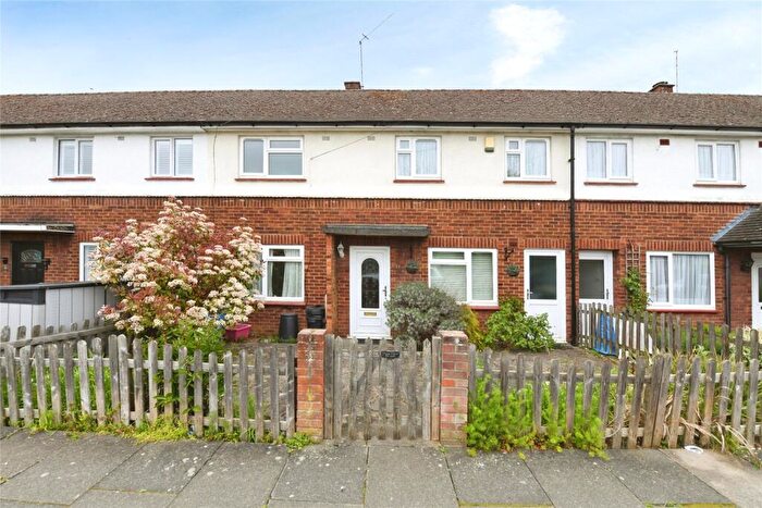 3 Bedroom Terraced House For Sale In Sandringham Road, Pilgrims Hatch, Brentwood, Essex, CM15
