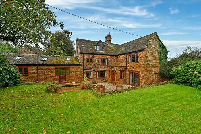 4 Bedroom Detached House To Rent In Blacksmiths Lane, Eydon, Daventry, Northamptonshire, NN11