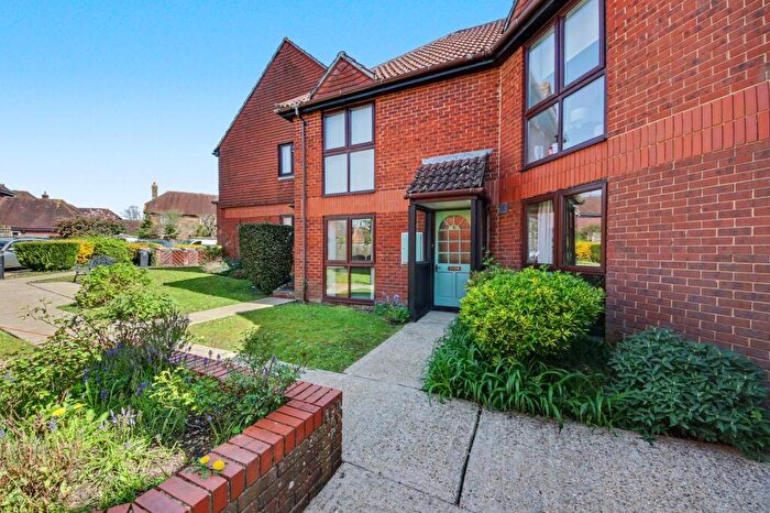 1 Bedroom Flat For Sale In Meon Gardens, Swanmore, SO32