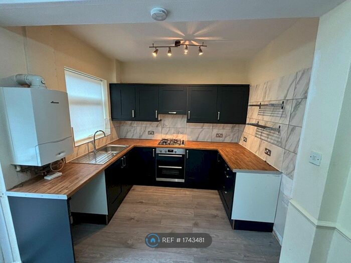 2 Bedroom Terraced House To Rent In Hilton Lane, Worsley, Manchester, M28