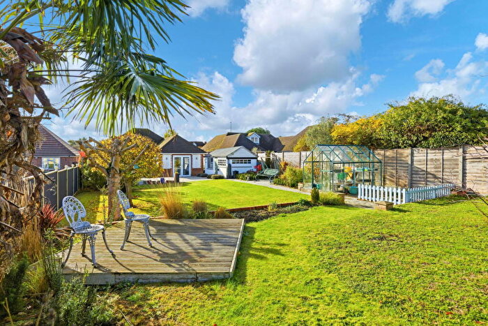 3 Bedroom Detached Bungalow For Sale In Houghton Road, St. Ives, PE27