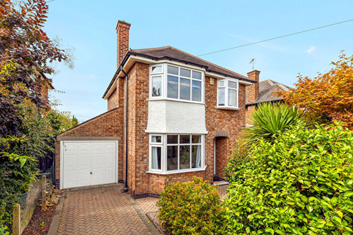 3 Bedroom Detached House To Rent In Beaumont Gardens, West Bridgford, NG2