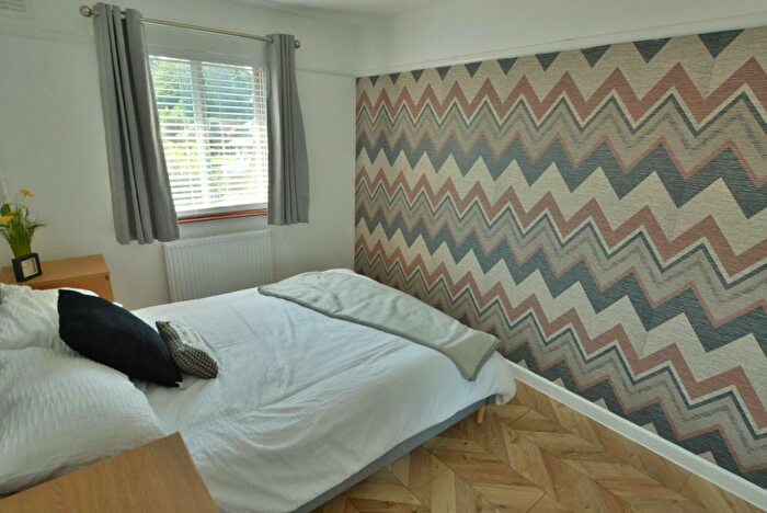 2 Bedroom Detached Bungalow For Sale In Ridgeway, Corfe Mullen, Dorset, BH21