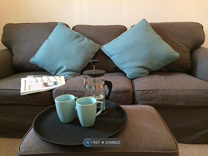 1 Bedroom Flat To Rent In Lansdowne Place, Hove, BN3