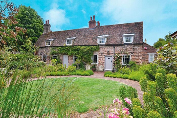 5 Bedroom House For Sale In The Street, Adisham, Canterbury, CT3