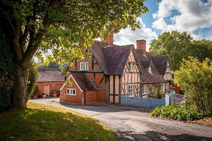 6 Bedroom Detached House For Sale In Bushley Green, Bushley, GL20