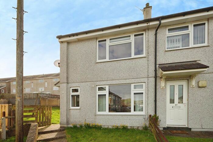 2 Bedroom End Of Terrace House For Sale In Pwllheli, Gwynedd, LL53