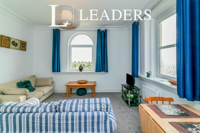 1 Bedroom Flat To Rent In Hayling Island Seafront, PO11