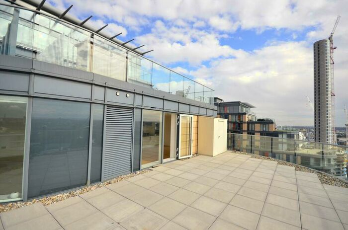 2 Bedroom Flat To Rent In Ability Place, Canary Wharf, London, E14