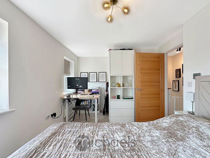 2 Bedroom Semi-Detached House For Sale In Rowhedge Wharf Road, Rowhedge, Colchester, CO5