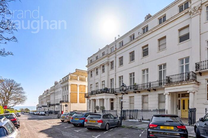 1 Bedroom Flat For Sale In Sussex Square, Brighton, East Sussex, BN2