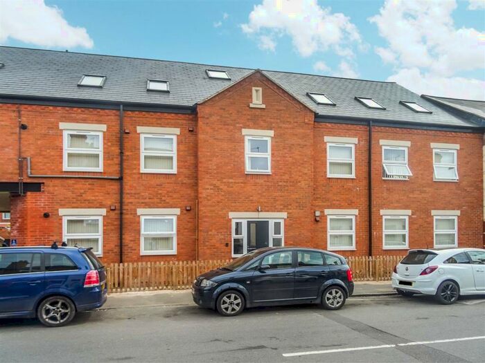 2 Bedroom Apartment To Rent In Rayan Court, Cambridge Street, Hillfields, Coventry, West Midlands, CV1