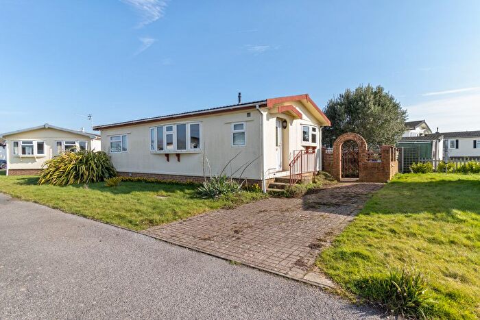 2 Bedroom Park Home For Sale In Barley Close, Mill Farm, Pagham, Bognor Regis, West Sussex, PO21