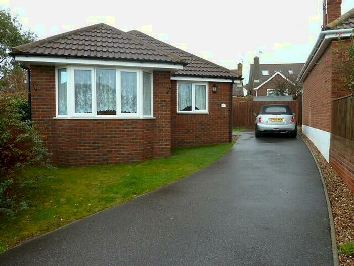 2 Bedroom Detached Bungalow For Sale In Folkestone Close, BN25