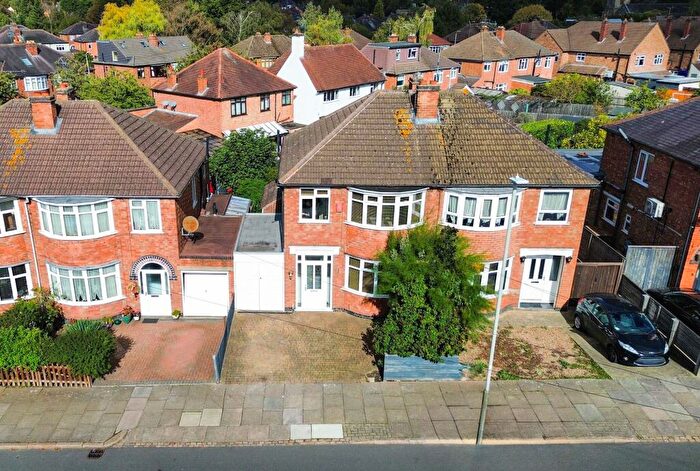 3 Bedroom Semi-Detached House For Sale In Overdale Road, Knighton, Leicester, LE2